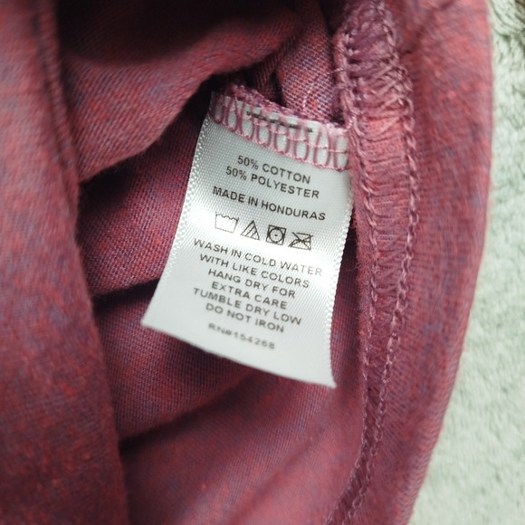 Burlebo Bear Essentials Long Sleeve Pocket T Shirt Mens L Red Cotton Blend - Picture 7 of 11